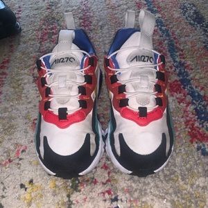 Nike react 270 ! Size 11